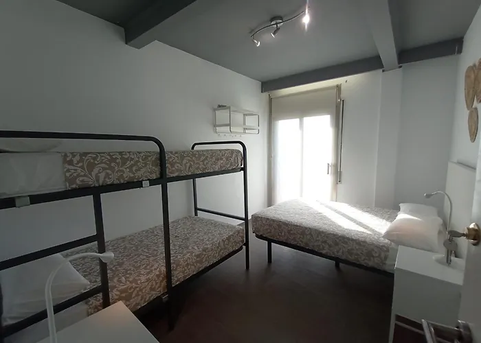 Plaza Universitat Private Rooms
