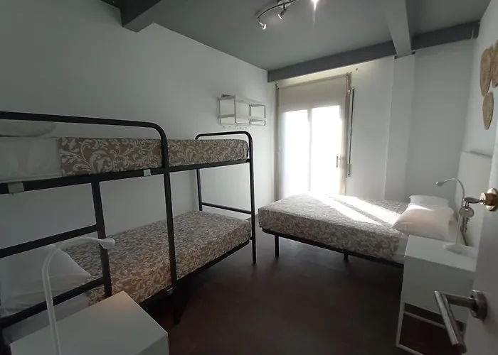 Plaza Universitat Private Rooms